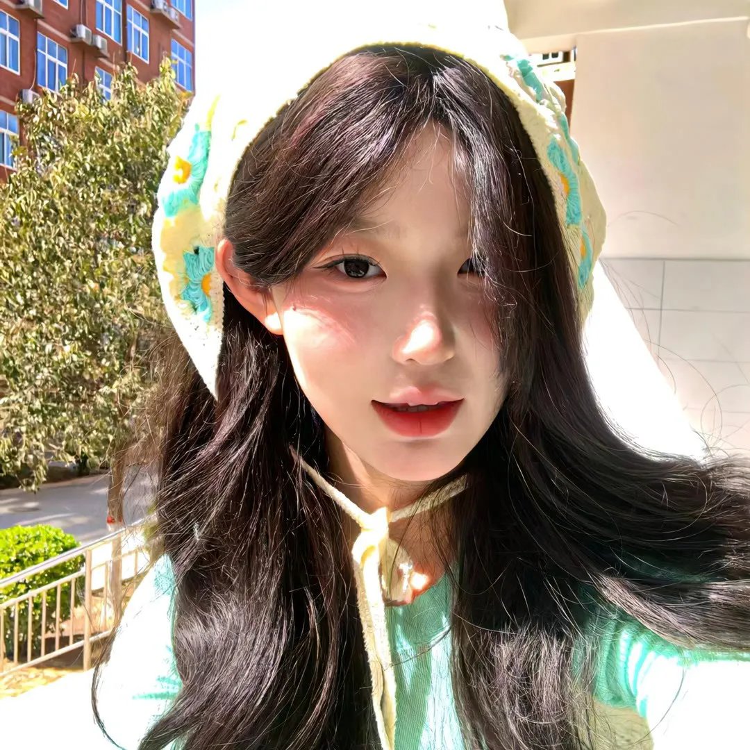 月里青山淡如画